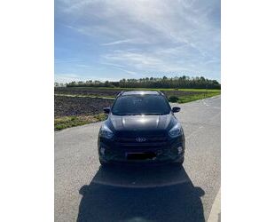 Ford Ford Kuga 1,5 EcoBoost 4x4 134kW ST-Line Automat . Gebrauchtwagen