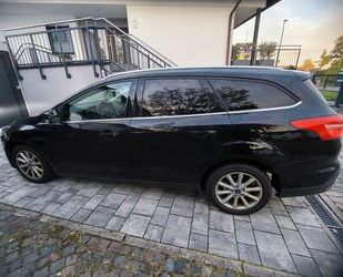 Ford Ford Focus 1,0 EcoBoost 92kW Titanium Turnier Tita Gebrauchtwagen