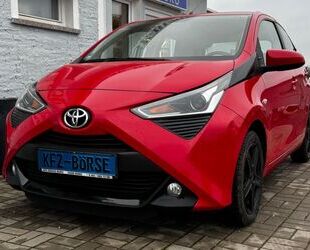 Toyota Toyota Aygo x-play connect *1. Hand*Kamera*Carplay Gebrauchtwagen