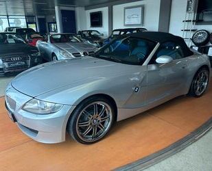 BMW BMW Z4 Roadster 3.0si /Leder/Autom./SHZ/Navi Gebrauchtwagen