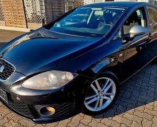 Seat Seat Leon FR XENON SCHECKHEFT Gebrauchtwagen