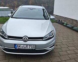 VW Volkswagen Golf 1.5 TSI ACT OPF DSG Comfortline Va Gebrauchtwagen