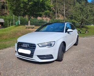 Audi Audi A3 1.4 TFSI S line Sportback S line, Panorama Gebrauchtwagen