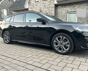 Ford Ford Focus 1,0 EcoB Hybrid 114kW ST-Line Style Tu. Gebrauchtwagen