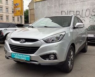 Hyundai Hyundai ix35 Trend 2WD Automatik Navi Teilleder Gebrauchtwagen