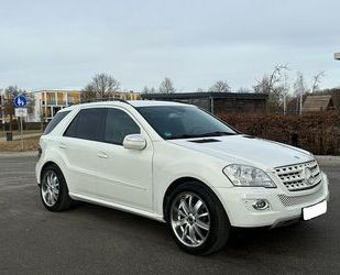 Mercedes-Benz Mercedes-Benz ML 300 CDI 4MATIC AMG Sportpaket AHK Gebrauchtwagen