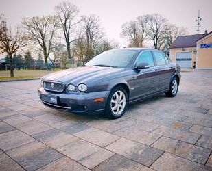 Jaguar Jaguar X-Type 2.2D Executive/Navi/Xenon/Scheckheft Gebrauchtwagen