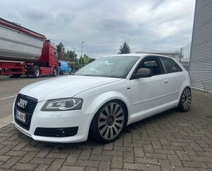 Audi Audi A3 2.0 TDI S line Sportpaket plus #Sport #S3 Gebrauchtwagen