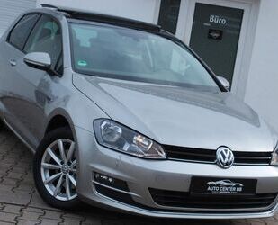 VW Volkswagen Golf VII Lim. Lounge*NAVI*26tkm*PANORAM Gebrauchtwagen