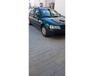 VW Volkswagen Passat Variant 1.9 TDI Basis Gebrauchtwagen