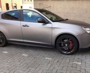 Alfa Romeo Alfa Romeo Giulietta 1.8 TBi 16V TCT Quadrifoglio Gebrauchtwagen