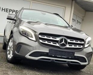 Mercedes-Benz Mercedes-Benz GLA 200d >LED+NAVI+TEMP+T-LEDER+H&K+ Gebrauchtwagen