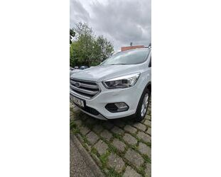 Ford Ford Kuga 2,0 TDCi 4x4 AUTO/LEDER/VOLL AUSSTATUNG/ Gebrauchtwagen