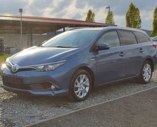 Toyota Toyota Auris Touring Sports1.8 HybridExecutive Pan Gebrauchtwagen