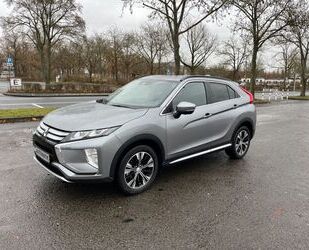 Mitsubishi Mitsubishi Eclipse Cross Top 4WD, KAM 360*,Head-Up Gebrauchtwagen