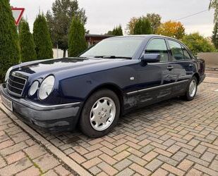 Mercedes-Benz Mercedes-Benz E 240 Gebrauchtwagen