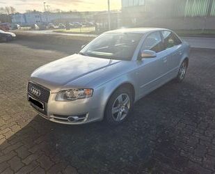 Audi Audi A4 3.0 TDI (DPF) Quattro 1. Hand Guter Zustan Gebrauchtwagen