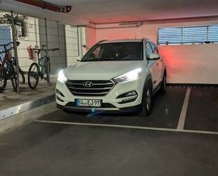 Hyundai Hyundai Tucson blue 1.7 CRDi DCT Trend 2WD Trend Gebrauchtwagen