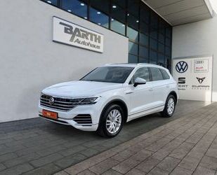 VW Volkswagen Touareg 3.0 V6 TDI+NAVI+HEAD-UP+AHK+PAN Gebrauchtwagen