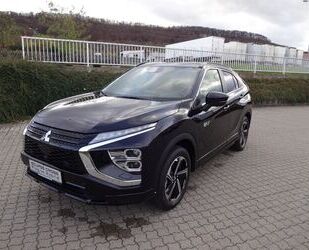 Mitsubishi Mitsubishi Eclipse Cross Plug-in Hybrid PLUS mit S Gebrauchtwagen