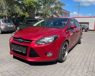 Ford Ford Focus Lim. Titanium ALUFELGEN/SPORT/SHZ/PDC Gebrauchtwagen