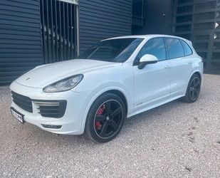 Porsche Porsche Cayenne GTS *Luftfederung* *Panorama* Gebrauchtwagen