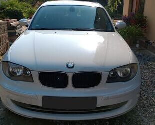 BMW BMW 118i -TÜV 08/25, 8fach ber. Gebrauchtwagen