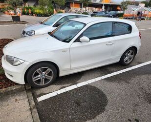 BMW BMW 116d - TÜV nicht bestanden. Details bitte Phot Gebrauchtwagen