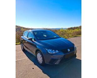 Seat Seat Ibiza 1.0 MPI 80 Ps PDC Tüv 11/2026 Gebrauchtwagen