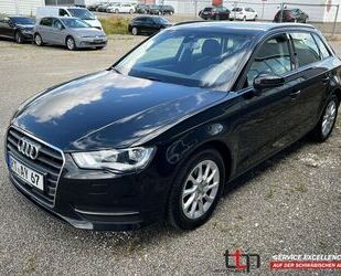 Audi Audi A3 1.6 TDI Sportback S-tronic Navi ACC Gebrauchtwagen