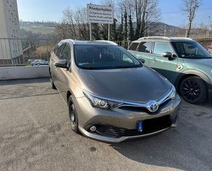 Toyota Toyota Auris Touring Sports Hybrid 1.8 Gebrauchtwagen