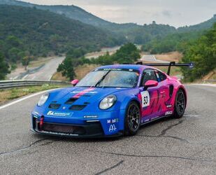 Porsche Porsche 992 GT3 Cup - special livery, 8 700 kms Gebrauchtwagen