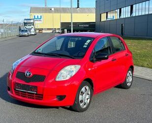 Toyota Toyota Yaris 1.3/Klima/AHK/5türen/2Hand/Tüv bis 01 Gebrauchtwagen