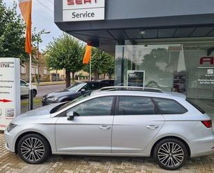 Seat Seat Leon ST Xcel.125PS/Navi/LED/WP/Panor/AHK/PDC Gebrauchtwagen