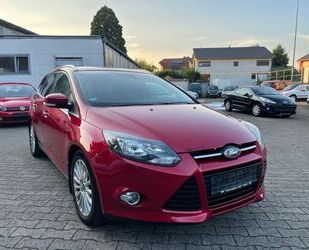 Ford Ford Focus Turnier Titanium*Leder*Kamera*Automatik Gebrauchtwagen