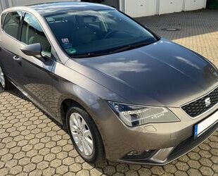 Seat Seat Leon 1.2 TSI 81kW Style*Start&Stop*LED*SHZ*AH Gebrauchtwagen