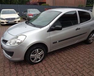 Renault Renault Clio Authentique 1.2 16V 48kW GUTER ZUSTAN Gebrauchtwagen