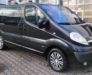 Opel Opel Vivaro Life 2.5 CDTI 146 PS . Camper Bett Tis Gebrauchtwagen