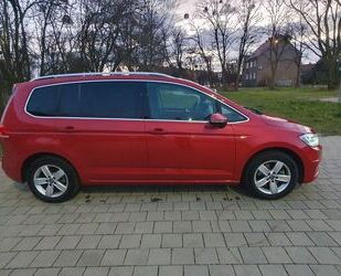 VW Volkswagen Touran Highline BMT/Start-Stopp Gebrauchtwagen