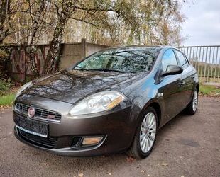 Fiat Fiat Bravo 1.4 16V T-JET 110kW TÜV Neu, Service ge Gebrauchtwagen