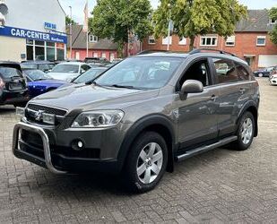 Chevrolet Chevrolet Captiva 2.4 LS 2WD*7Sitzer*MFL*** Gebrauchtwagen