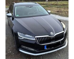 Skoda Skoda Superb 2.0 TDI DSG 4x4 SCOUT Gebrauchtwagen