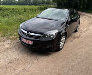 Opel Opel Astra H GTC Edition Plus 1,4L *2.Hand*Klima*T Gebrauchtwagen