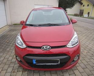 Hyundai Hyundai i10 1.2 PASSION mit Webasto Standheizung Gebrauchtwagen