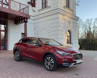 INFINITI Infiniti QX30 2.2d DCT AWD Premium Tech Gebrauchtwagen