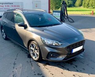 Ford Ford Focus 1,0 EcoBoost 92kW ST-Line Turnier ST-Li Gebrauchtwagen