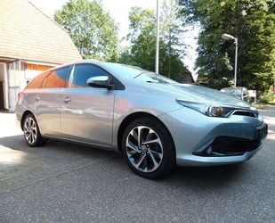 Toyota Toyota Auris Touring Sports*SZH*AHK*Kamera*Scheckh Gebrauchtwagen