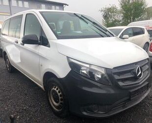 Mercedes-Benz Mercedes-Benz Vito 2.2 CDI KLIMA NAVI 8 SITZER EUR Gebrauchtwagen