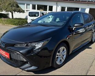 Toyota Toyota Corolla 1,8 Hybrid Comfort Touring Sports Gebrauchtwagen