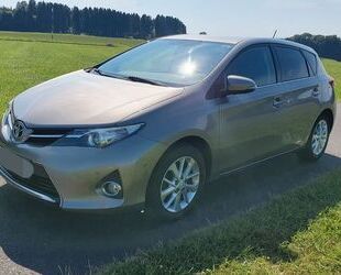 Toyota Toyota Auris START Edition 1,6-l-Valvematic START Gebrauchtwagen